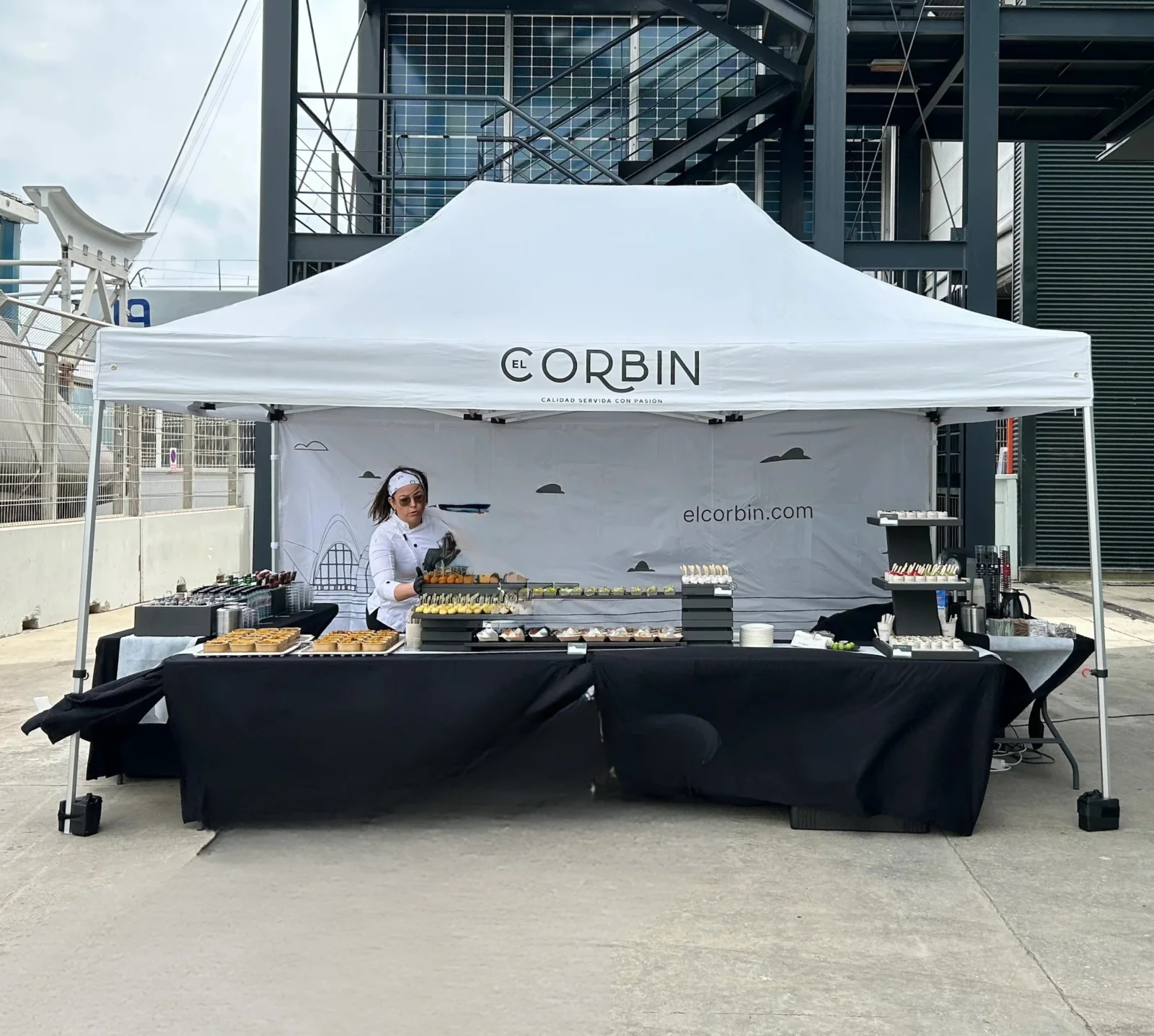 El Corbin - Catering - Carpa 3x4,5m modelo medio